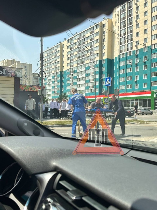 Авария с участием велосипедиста в Спутнике