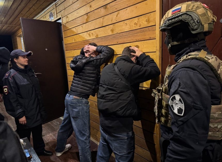 Проверка полицией на музыкальном фестивале выявила наркотики